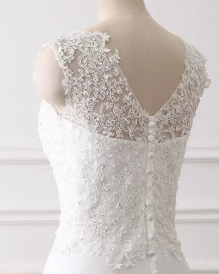 Elegant Cap Sleeve V-Neck Backless Lace Beading Chiffon A-Line Bride Dress Wedding Dress