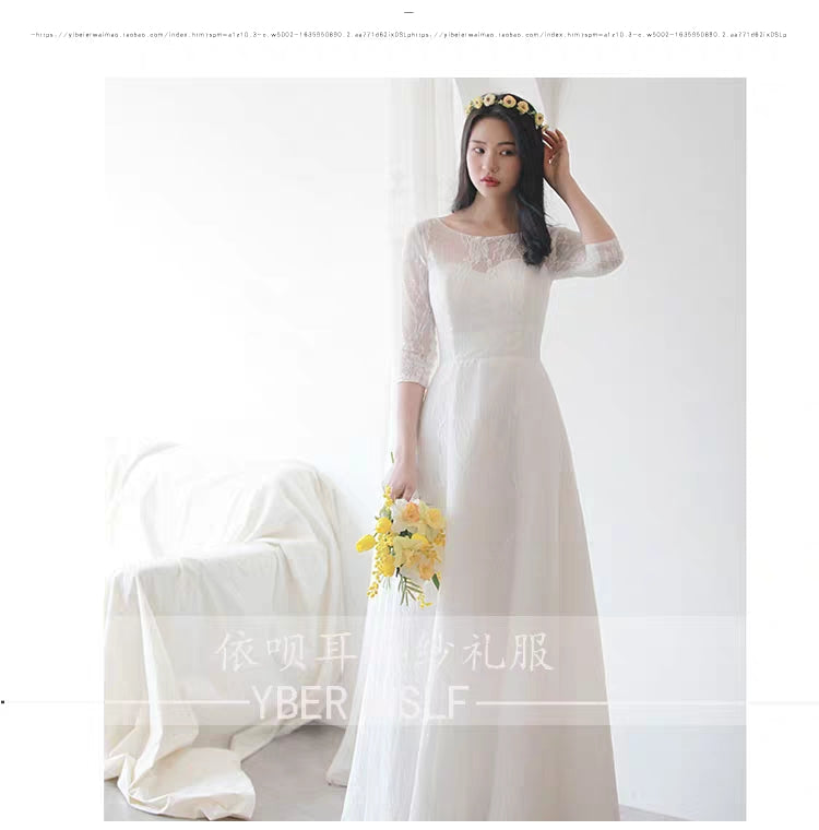 French satin light wedding dress bride wedding trip Sen Sen lace out of yarn simple exterior wedding dress light gown
