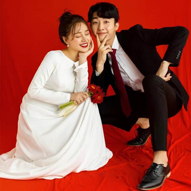 Long-sleeved shaded arms light wedding dress simple lightweight summer bride wedding out dress white satin dress woman