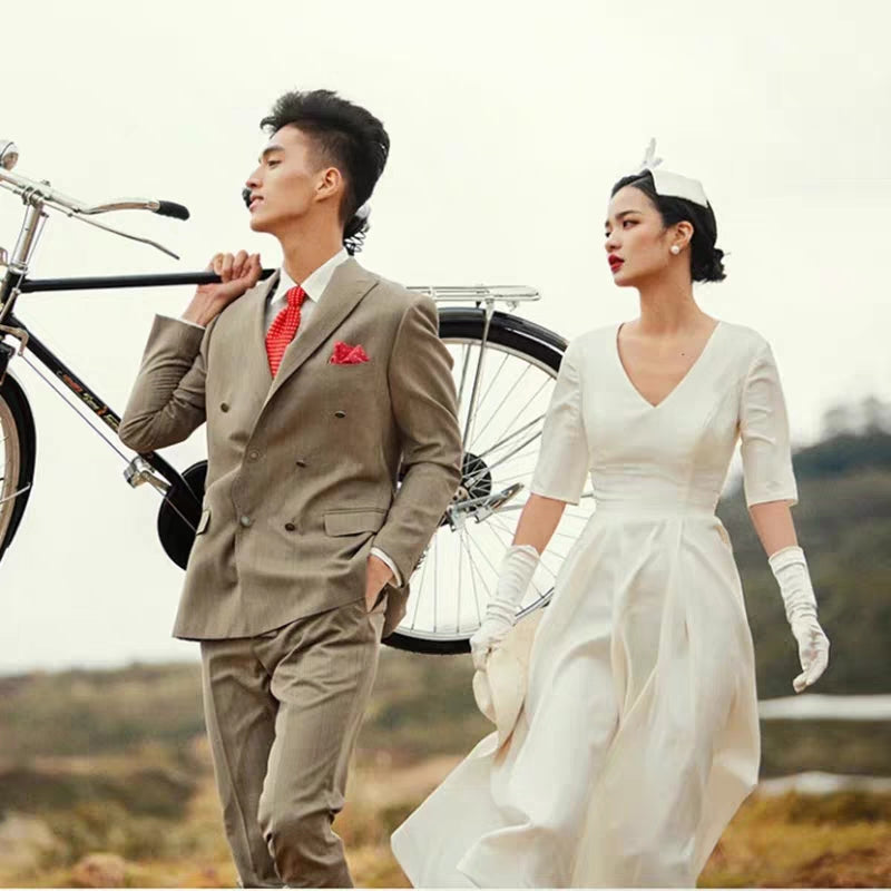 Light wedding dress daily light simple little bride wedding brigade shoot super fairy waist show thin collar registration dress