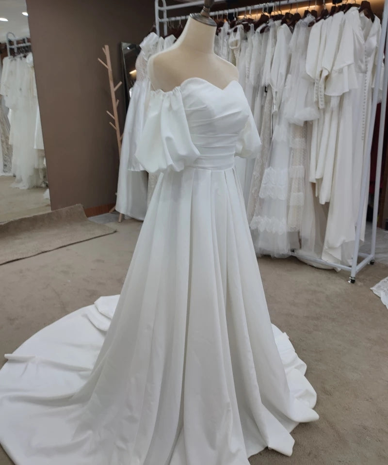 Sweetheart Half Sleeve Lace-up Satin Soft Ivory Bridal Gown Wedding Dress