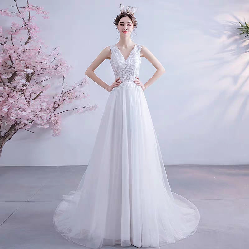 Angel's wedding dress French lace deep V-neck princess bride sexy bare-back edf shoot sieve light wedding dress 187