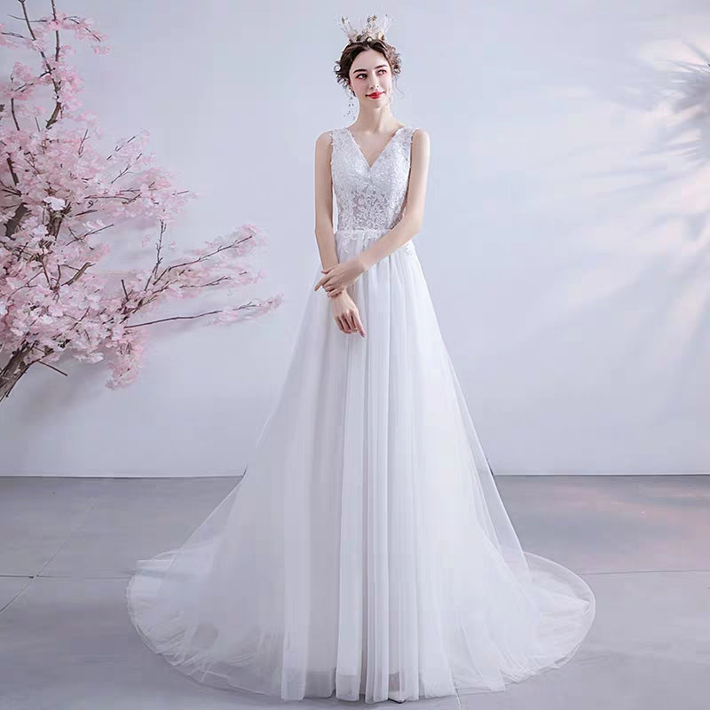 Angel's wedding dress French lace deep V-neck princess bride sexy bare-back edf shoot sieve light wedding dress 187