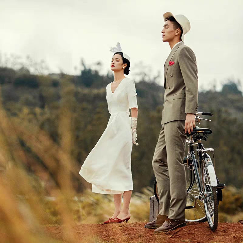 Light wedding dress daily light simple little bride wedding brigade shoot super fairy waist show thin collar registration dress