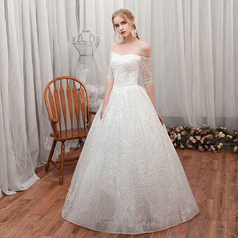 A word shoulder master wedding dress new bride small son out of the yarn French simple show thin star girl light.