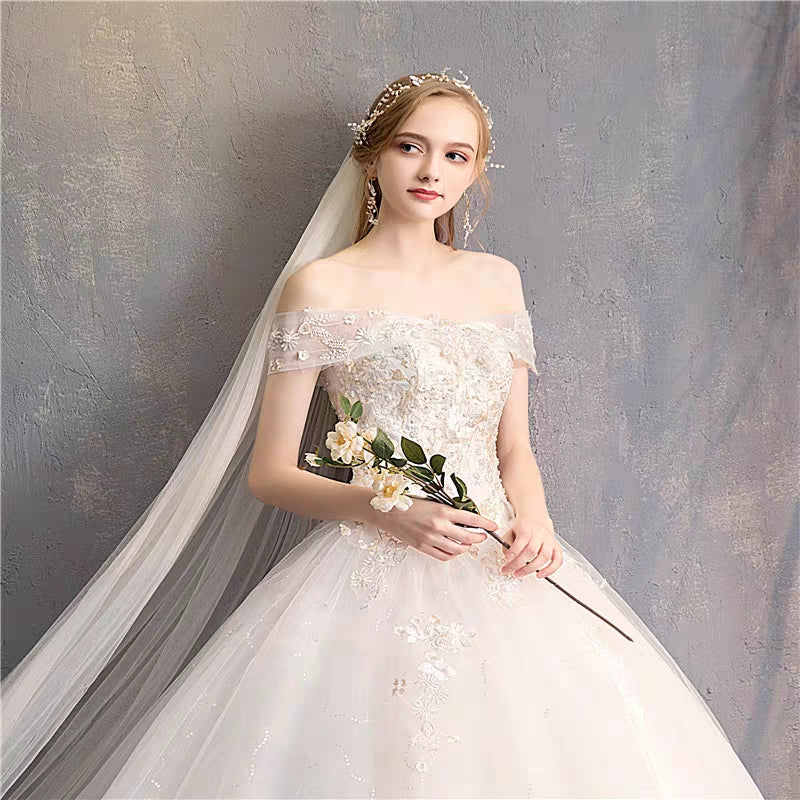 New bride main wedding dress wedding Qi word shoulder simple long tail small son Sen was thin