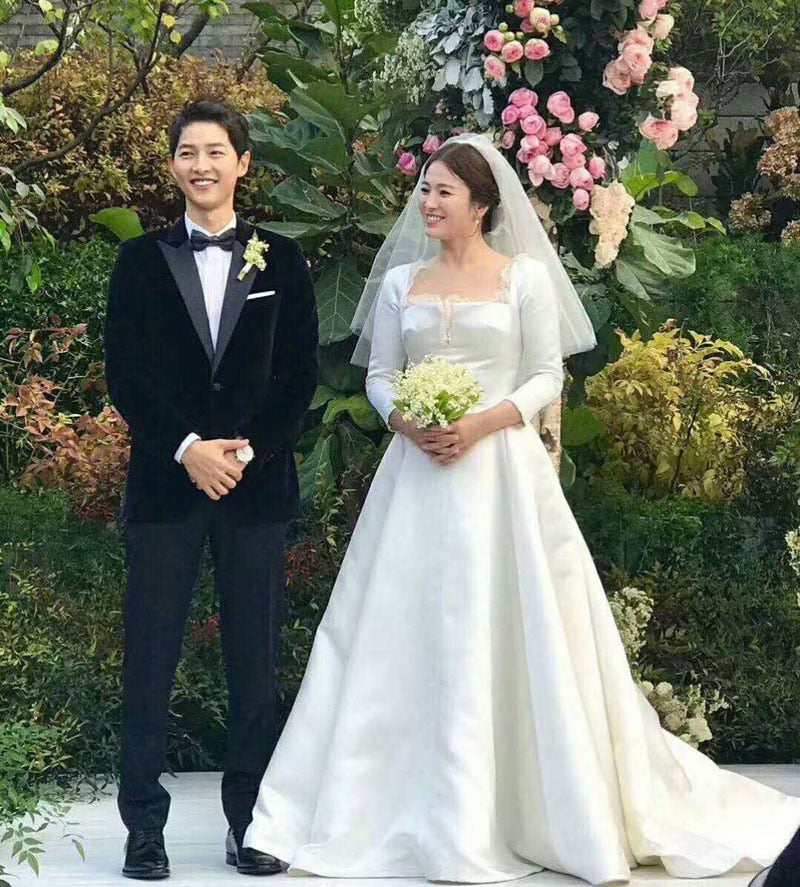 Real Simple Satin Wedding Dresses Long Sleeves Square Collar Zipper Ba Ame_handmadesg Real Simple Satin Wedding Dresses Long Sleeves Square Collar Zipper Ba Ame_handmadesg