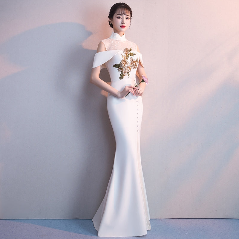 evening dress dress women 2020 new banquet noble elegant temperament sexy fishtail long model can usually wear.