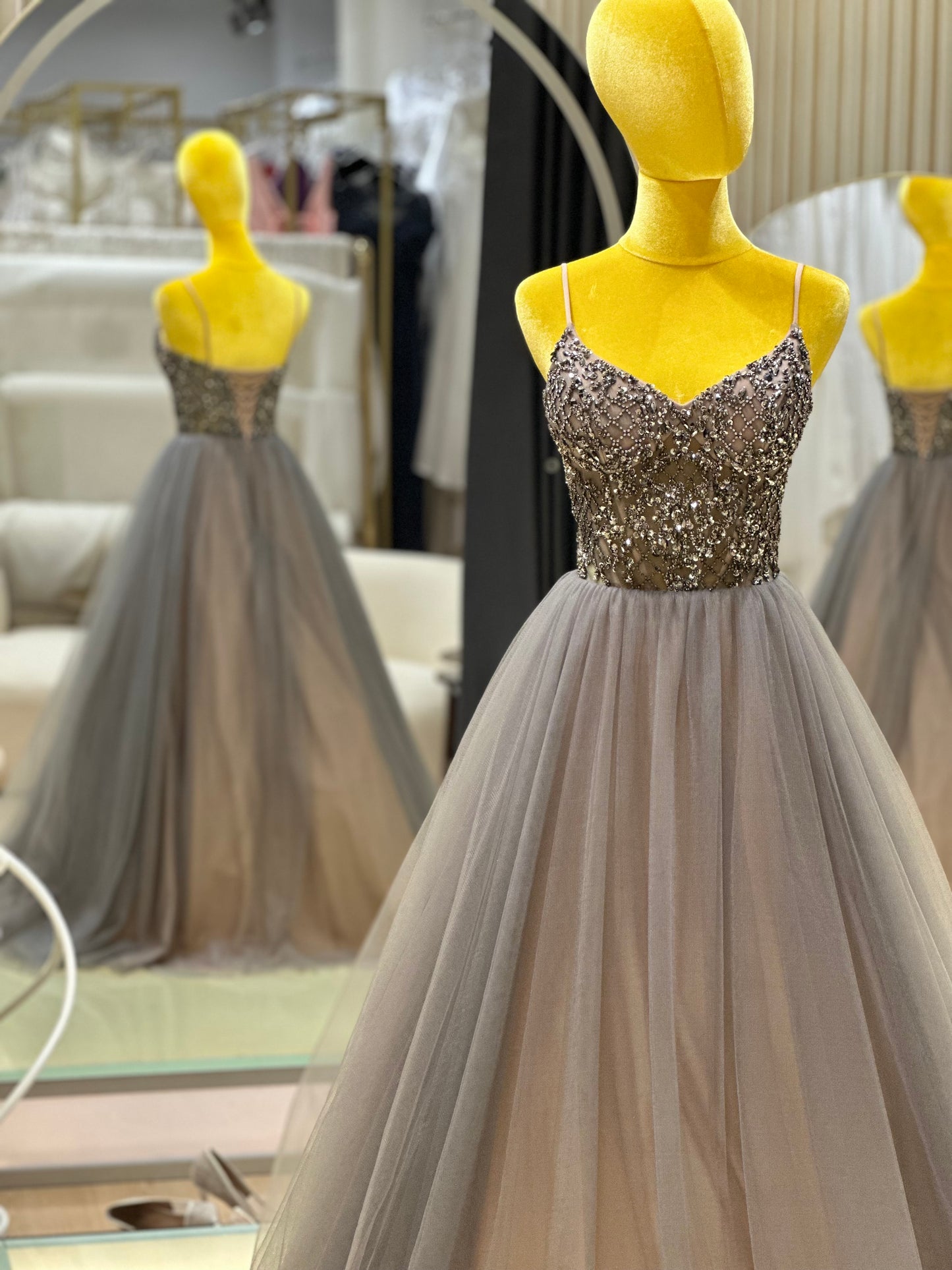 EG-AME-10002 EVENING GOWN LUX FABRIC WITH BEADS SIZE S BUST 84 WAIST 66