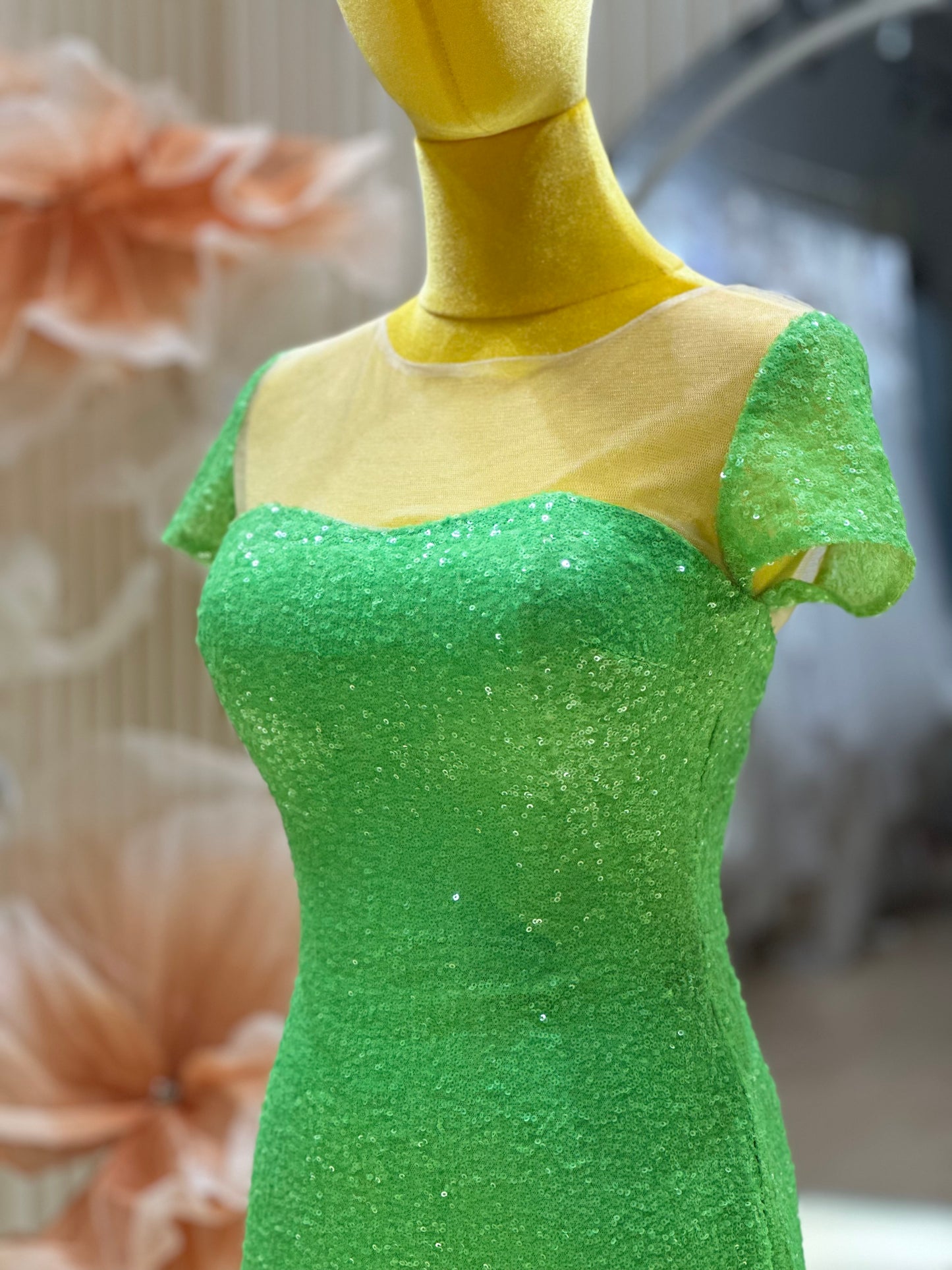 EG-AME-10005 EVENING GOWN PREMIUM FABRIC SEQUIN LACE GREEN SIZE XS BUST 81 WAIST 65