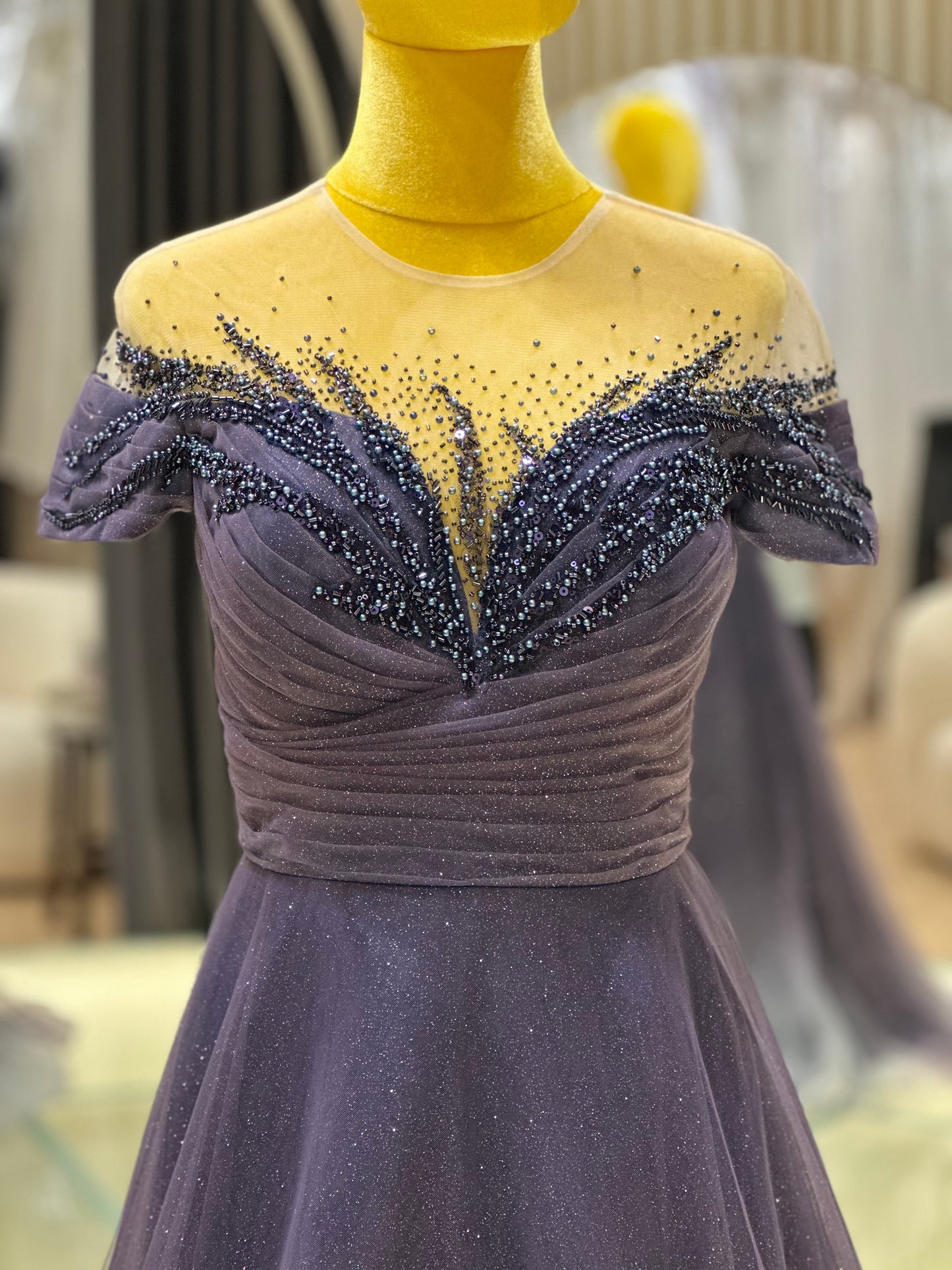 EG-AME-10006 EVENING GOWN PREMIUM FABRIC HALF LACE WITH BEADS SIZE XL BUST 93 WAIST 77