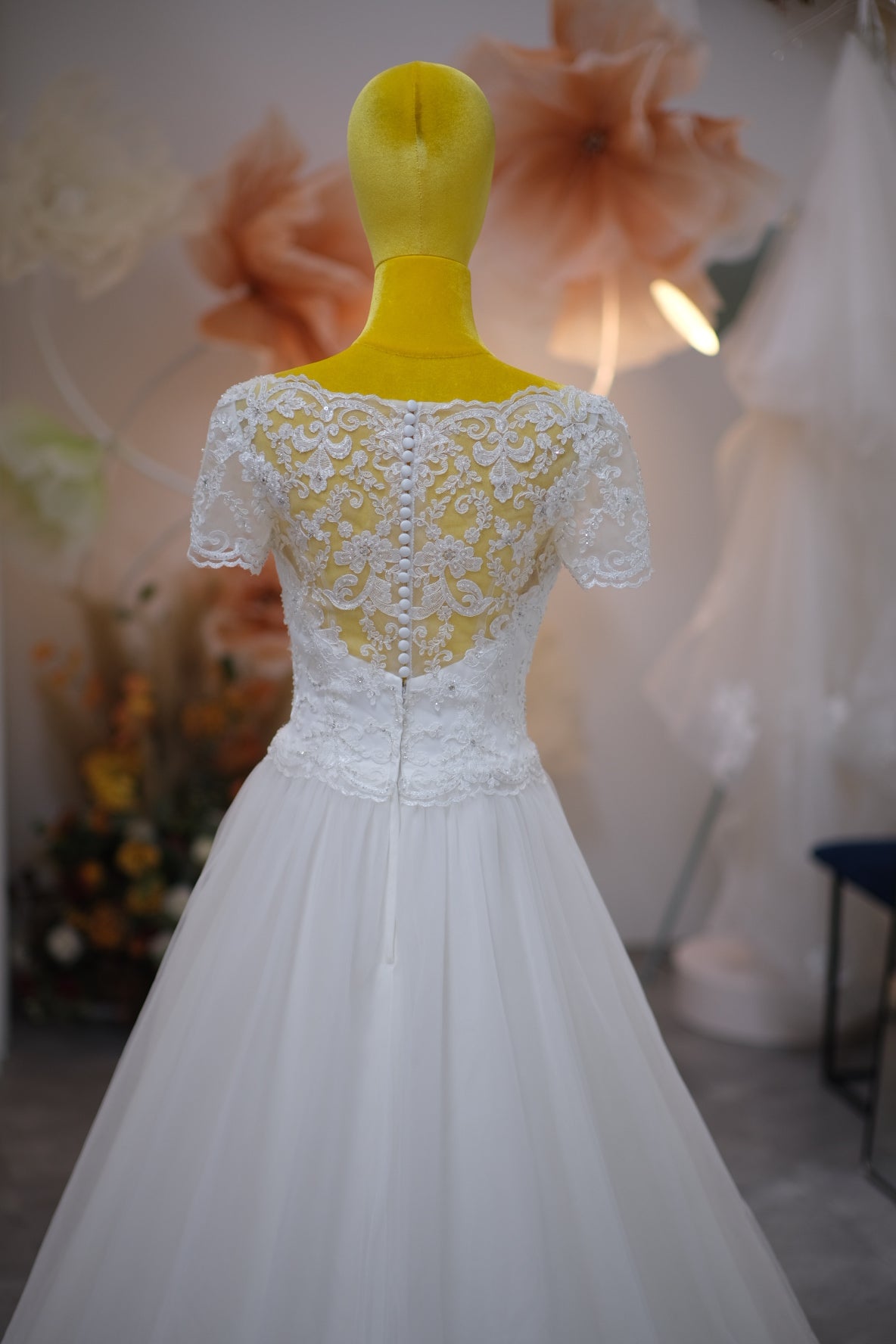 BG-WED-AME-10076 WEDDING GOWN PREMIUM FABRIC HALF LACE WITH BEADED SIZE XL BUST 90-91 WAIST 71-72