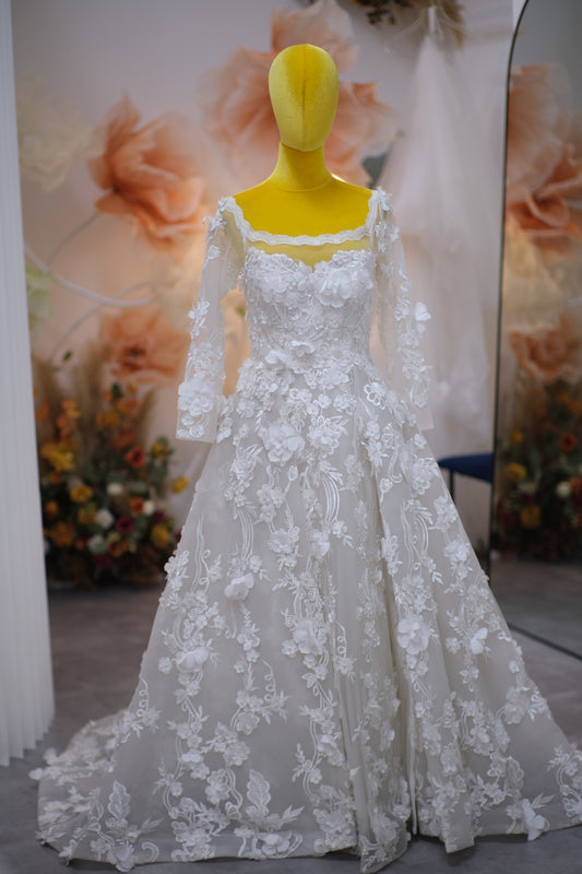 BG-WED-AME-10077 WEDDING GOWN LUX FABRIC FULL LACE WITH BEADED SIZE M BUST 84-86 WAIST 68-70