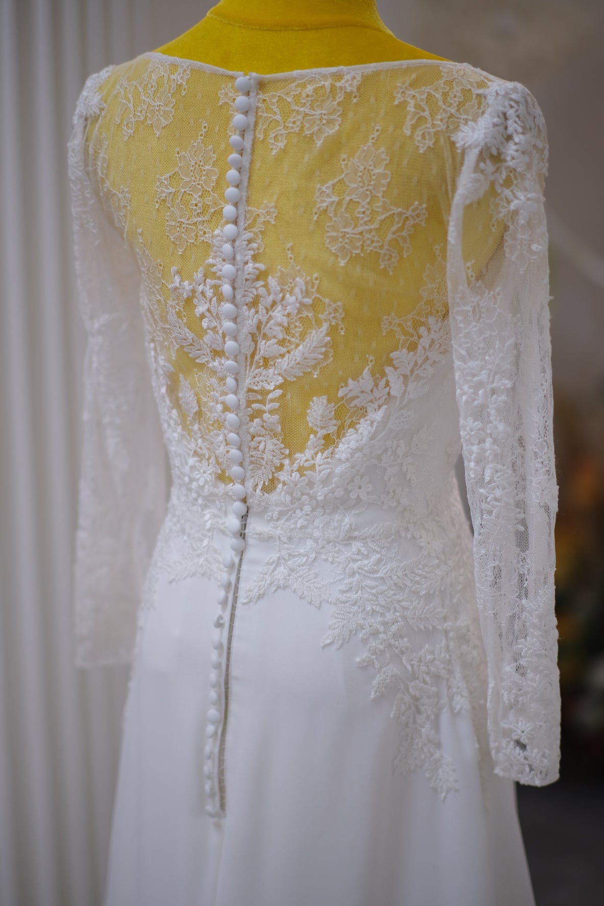 BG-WED-AME-10081 WEDDING GOWN PREMIUM FABRIC HALF LACE SIZE M BUST 88 WAIST 67-68