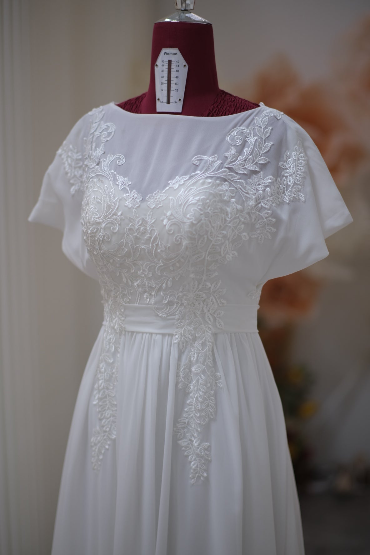 BG-WED-AME-10084 WEDDING GOWN PREMIUM FABRIC HALF LACE SIZE M BUST 84 WAIST 68