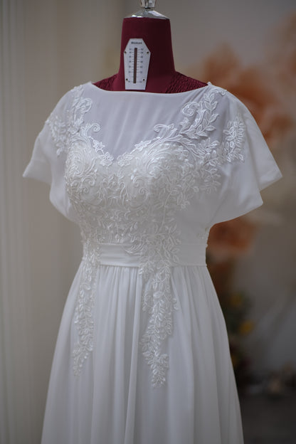 BG-WED-AME-10084 WEDDING GOWN PREMIUM FABRIC HALF LACE SIZE M BUST 84 WAIST 68