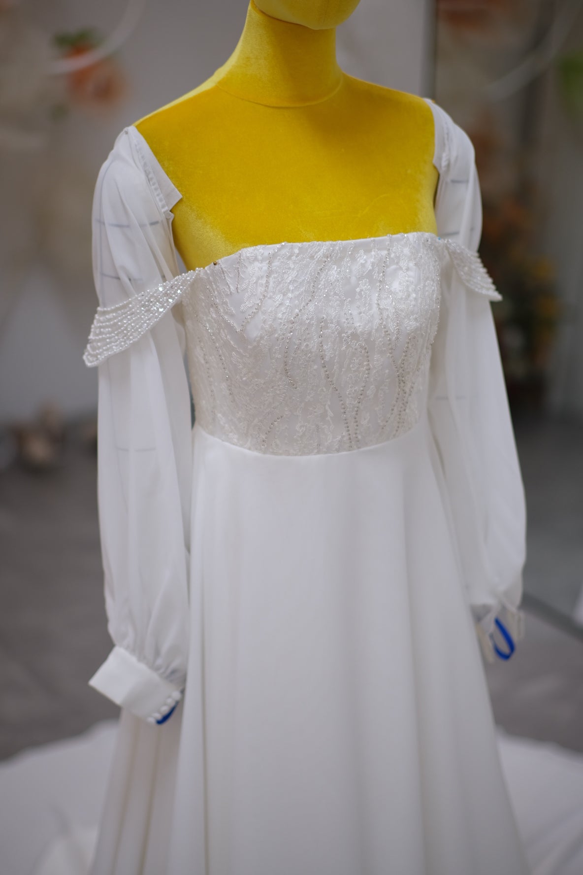 BG-WED-AME-10087 WEDDING GOWN LUX FABRIC HALF LACE SIZE XL BUST 90 WAIST 73