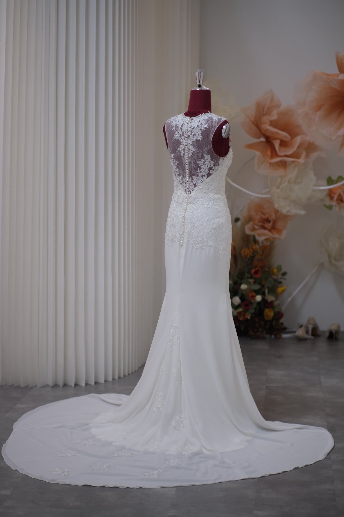 BG-WED-AME-10096 WEDDING GOWN PREMIUM FABRIC HALF LACE SIZE M BUST 84 WAIST 69