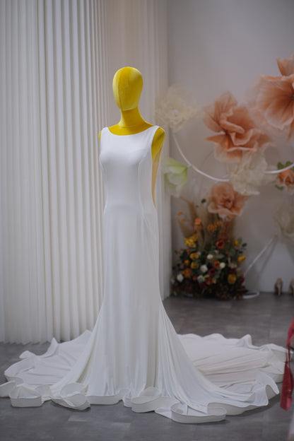 BG-WED-AME-10098 WEDDING GOWN FABRIC PLAIN WITH PLEATED SIZE XL BUST 90-94 WAIST 74-76