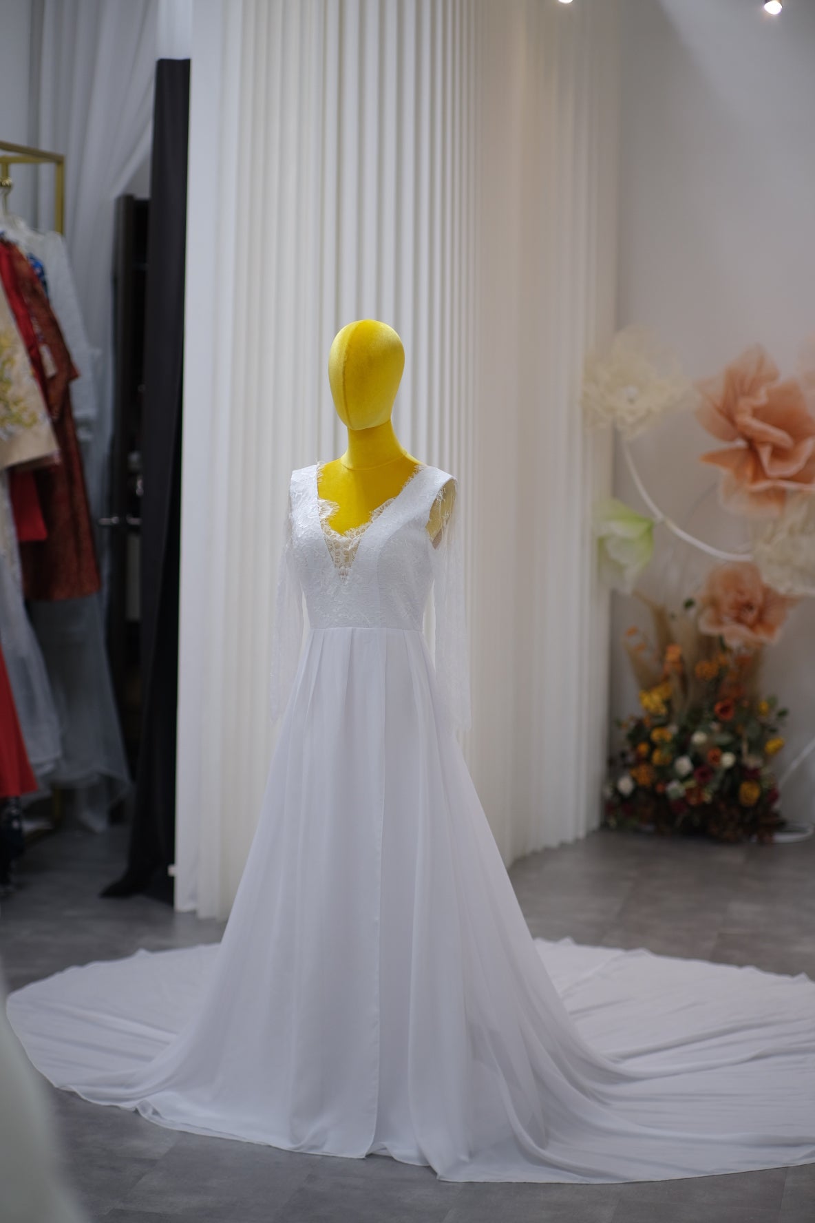 BG-WED-AME-10100 WEDDING GOWN FABRIC HALF LACE SIZE XXL BUST 96 WAIST 80