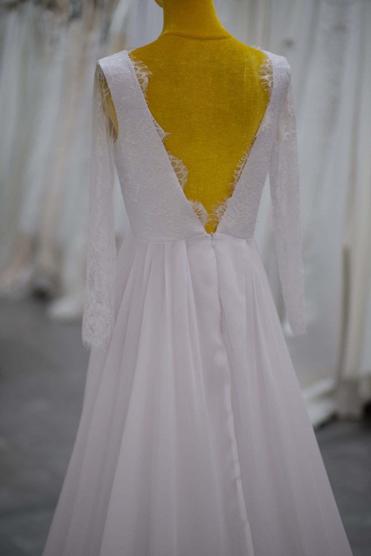 BG-WED-AME-10100 WEDDING GOWN FABRIC HALF LACE SIZE XXL BUST 96 WAIST 80