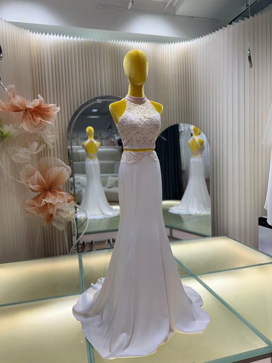 BG-WED-AME-10103 WEDDING GOWN PREMIUM FABRIC HALF LACE SIZE M BUST 84 WAIST 70
