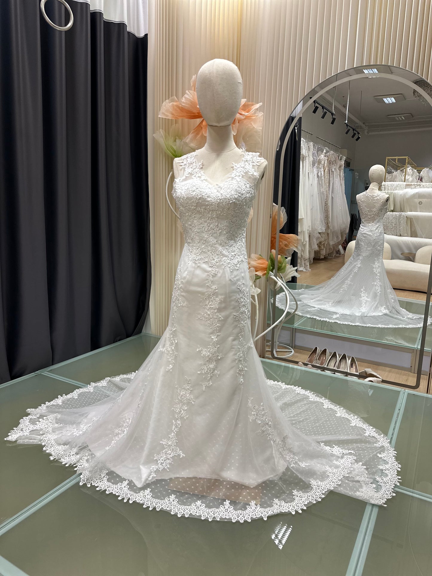 BG-WED-AME-10104 WEDDING GOWN PREMIUM FABRIC FULL LACE SIZE XS BUST 78 WAIST 64