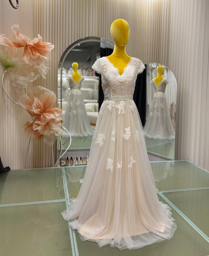 BG-WED-AME-10108 WEDDING GOWN FABRIC FULL LACE SIZE XL BUST 93 WAIST 75