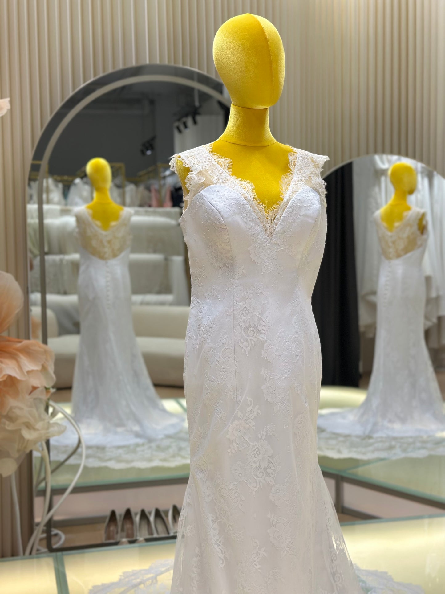 BG-WED-AME-10109 WEDDING GOWN FABRIC FULL LACE SIZE 4XL BUST 107 WAIST 85