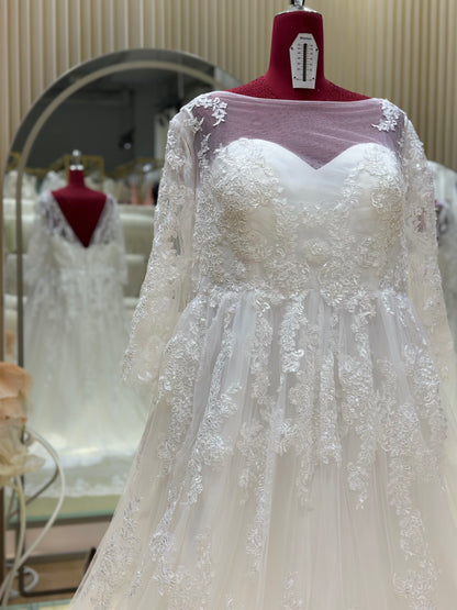 BG-WED-AME-10110 WEDDING GOWN PREMIUM FABRIC FULL LACE BUST 136 WAIST 122