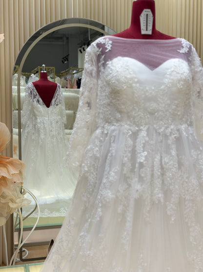 BG-WED-AME-10110 WEDDING GOWN PREMIUM FABRIC FULL LACE BUST 136 WAIST 122
