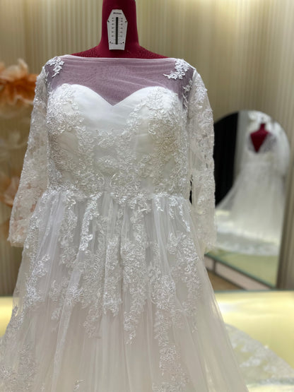 BG-WED-AME-10110 WEDDING GOWN PREMIUM FABRIC FULL LACE BUST 136 WAIST 122