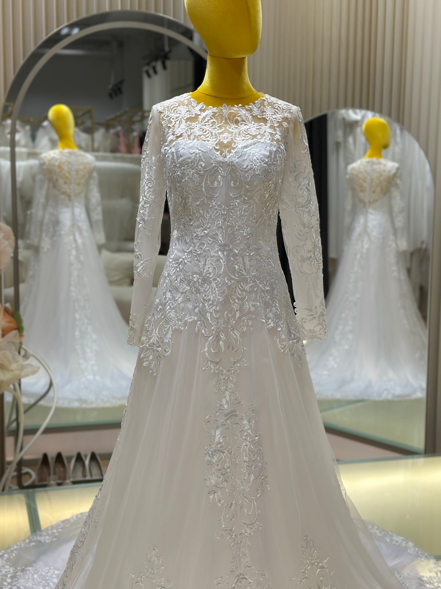 BG-WED-AME-10113 WEDDING GOWN FABRIC FULL LACE SIZE 3XL BUST 97 WAIST 81