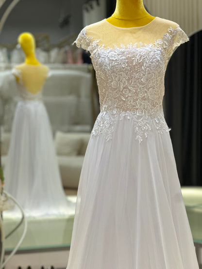 BG-WED-AME-10114 WEDDING GOWN FABRIC HALF LACE SIZE L BUST 89 WAIST 72