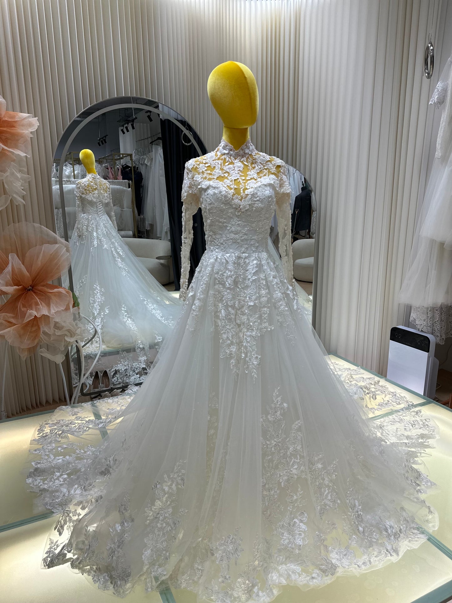 BG-WED-AME-10118 WEDDING GOWN LUX FABRIC FULL LACE SIZE XS-XL BUST 78-94 WAIST 66-76