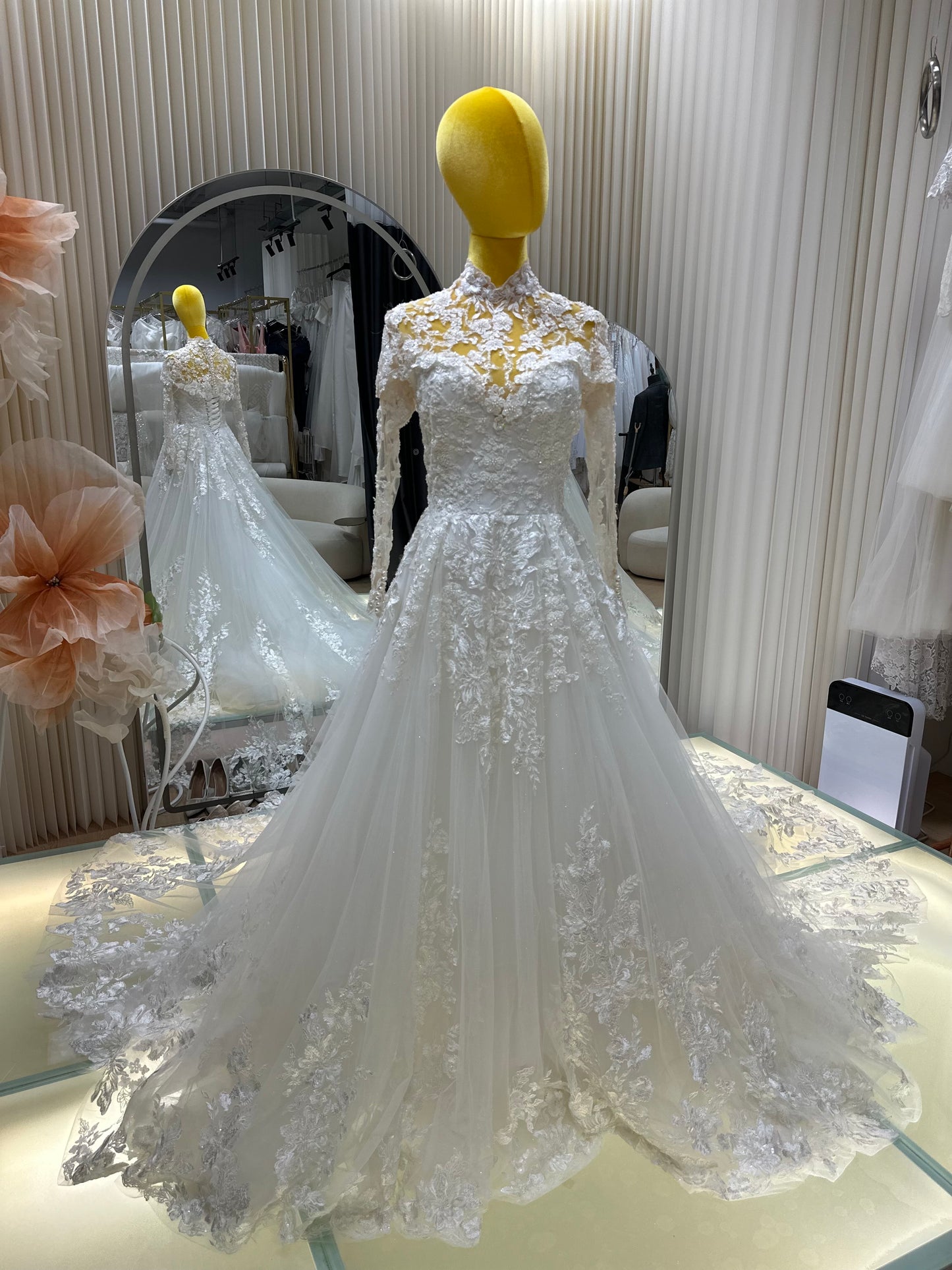 BG-WED-AME-10118 WEDDING GOWN LUX FABRIC FULL LACE SIZE XS-XL BUST 78-94 WAIST 66-76