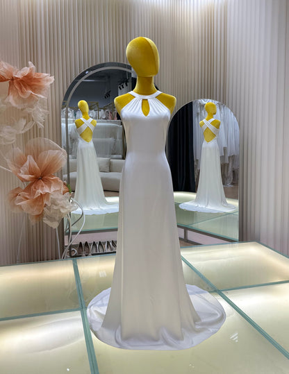 BG-WED-AME-10119 WEDDING GOWN FABRIC PLAIN WITH PLEATED SIZE M BUST 85 WAIST 68 HIPS 97