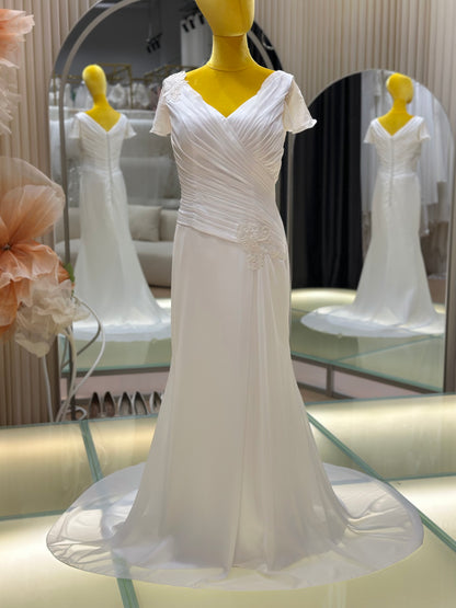 BG-WED-AME-10120 WEDDING GOWN FABRIC PLAIN WITH PLEATED SIZE 3XL BUST 99 WAIST 81