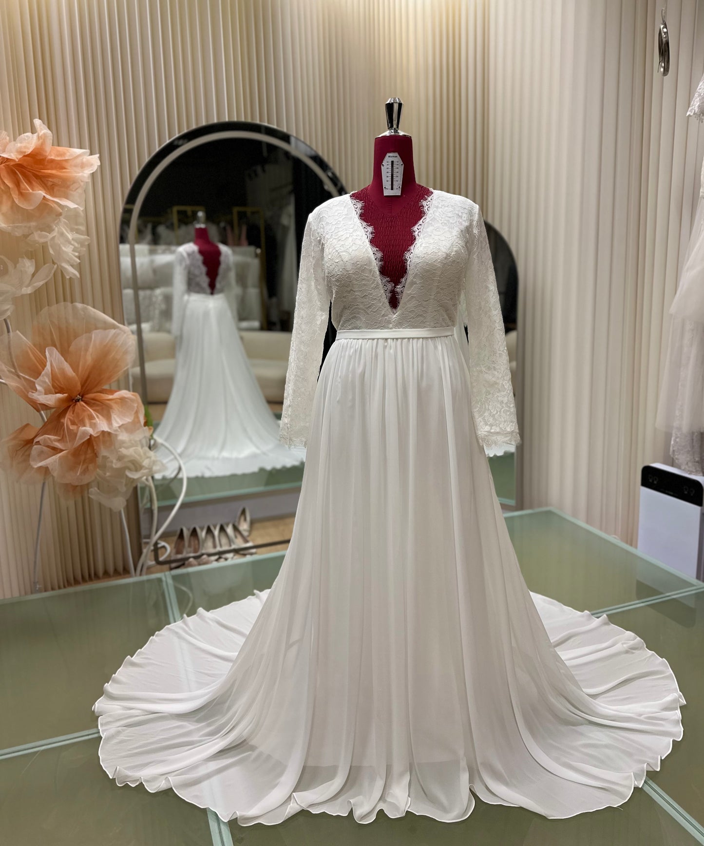 Premium Half Lace Wedding Gown Size 3XL Bust 100 | Ready-to-Wear
