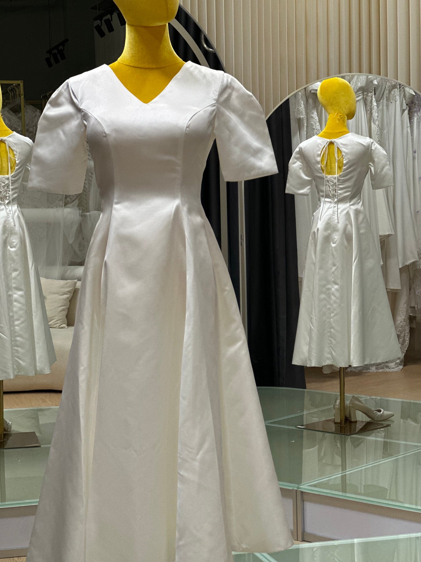 BG-WED-AME-10131 WEDDING GOWN FABRIC PLAIN SHORT SIZE M-XL BUST 84-93 WAIST 70-76