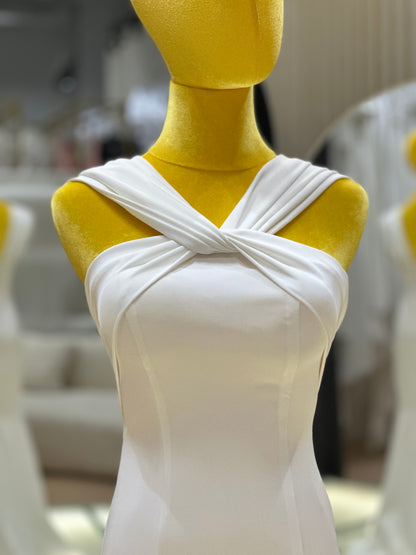 BG-WED-AME-10136 WEDDING GOWN FABRIC PLAIN WITH PLEATED SIZE XS BUST 78 WAIST 66