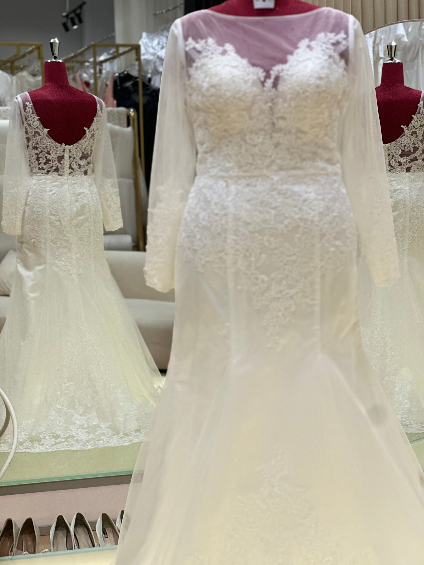 BG-WED-AME-10138 WEDDING GOWN PREMIUM FABRIC FULL LACE SIZE 3XL BUST 100 WAIST 84