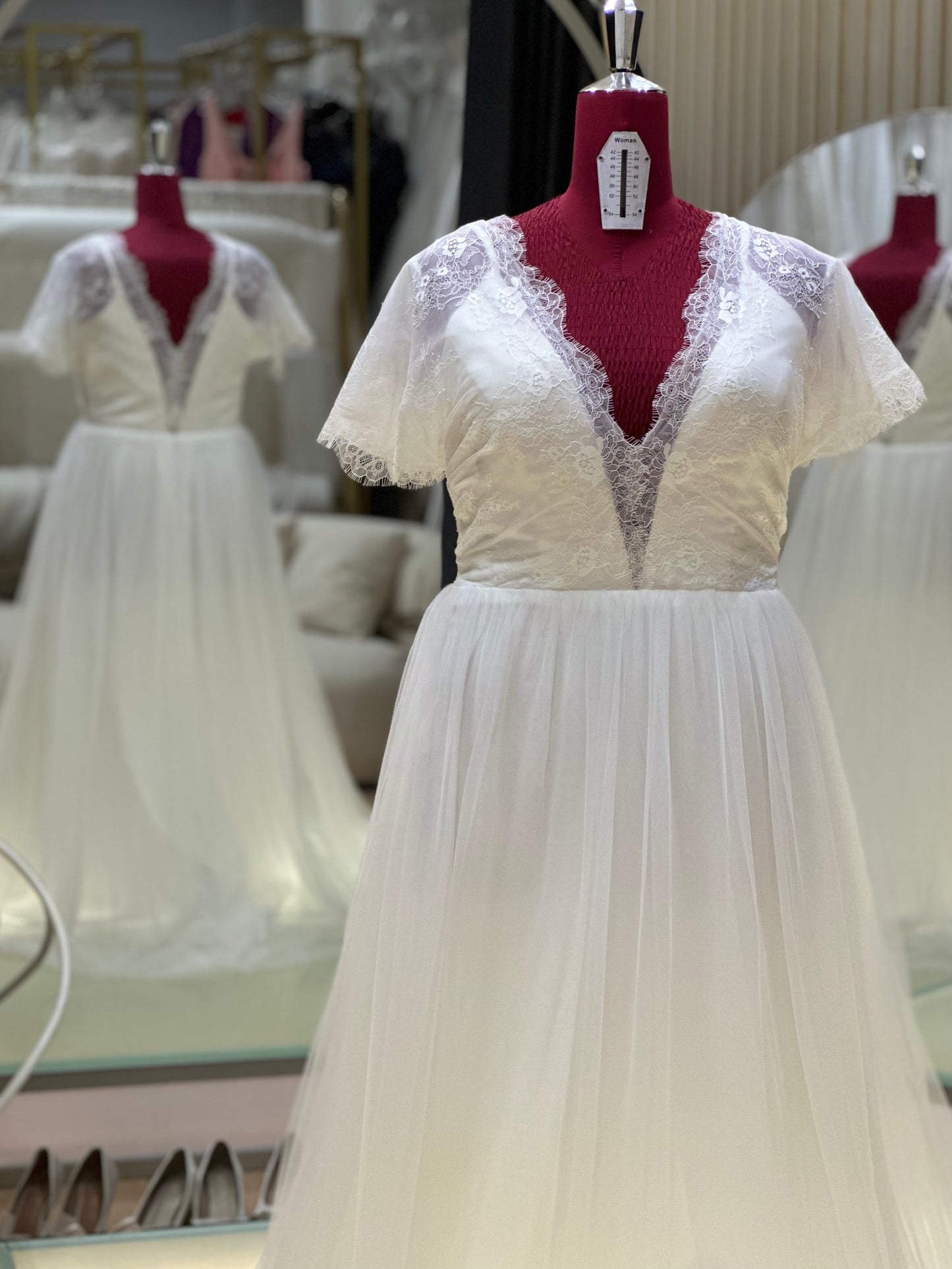 BG-WED-AME-10146 WEDDING GOWN FABRIC HALF LACE SIZE 4XL BUST 102 WAIST 85