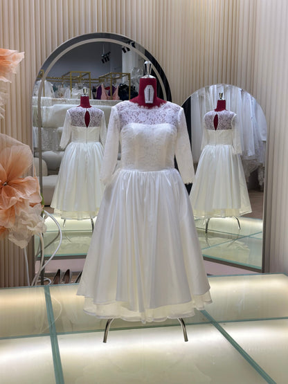 BG-WED-AME-10147 WEDDING GOWN FABRIC HALF LACE SIZE XXL BUST 96 WAIST 79