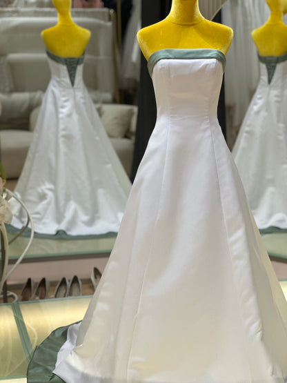 BG-WED-AME-10151 WEDDING GOWN PREMIUM FABRIC PLAIN WITH PLEATED GREEN SIZE L BUST 88 WAIST 71