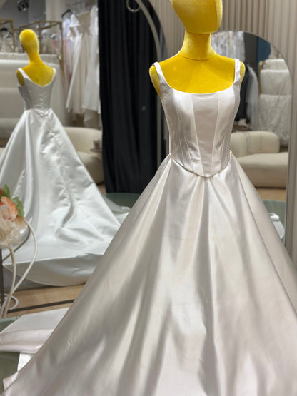 BG-WED-AME-10162 WEDDING GOWN PREMIUM FABRIC PLAIN WITH PLEATED 2 PIECES SIZE L BUST 87 WAIST 74