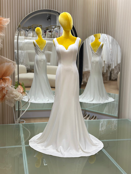 BG-WED-AME-10163 WEDDING GOWN PREMIUM FABRIC PLAIN WITH PLEATED SIZE L BUST 89 WAIST 71