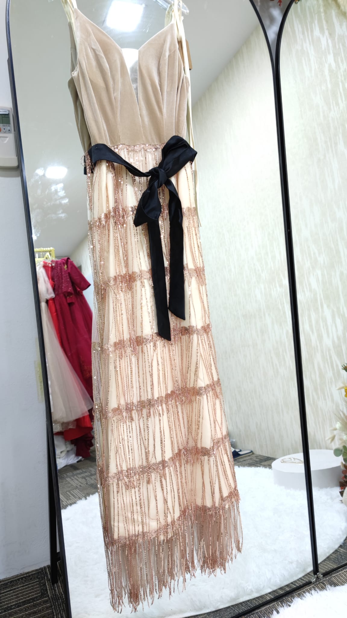 Evening gown R-0444