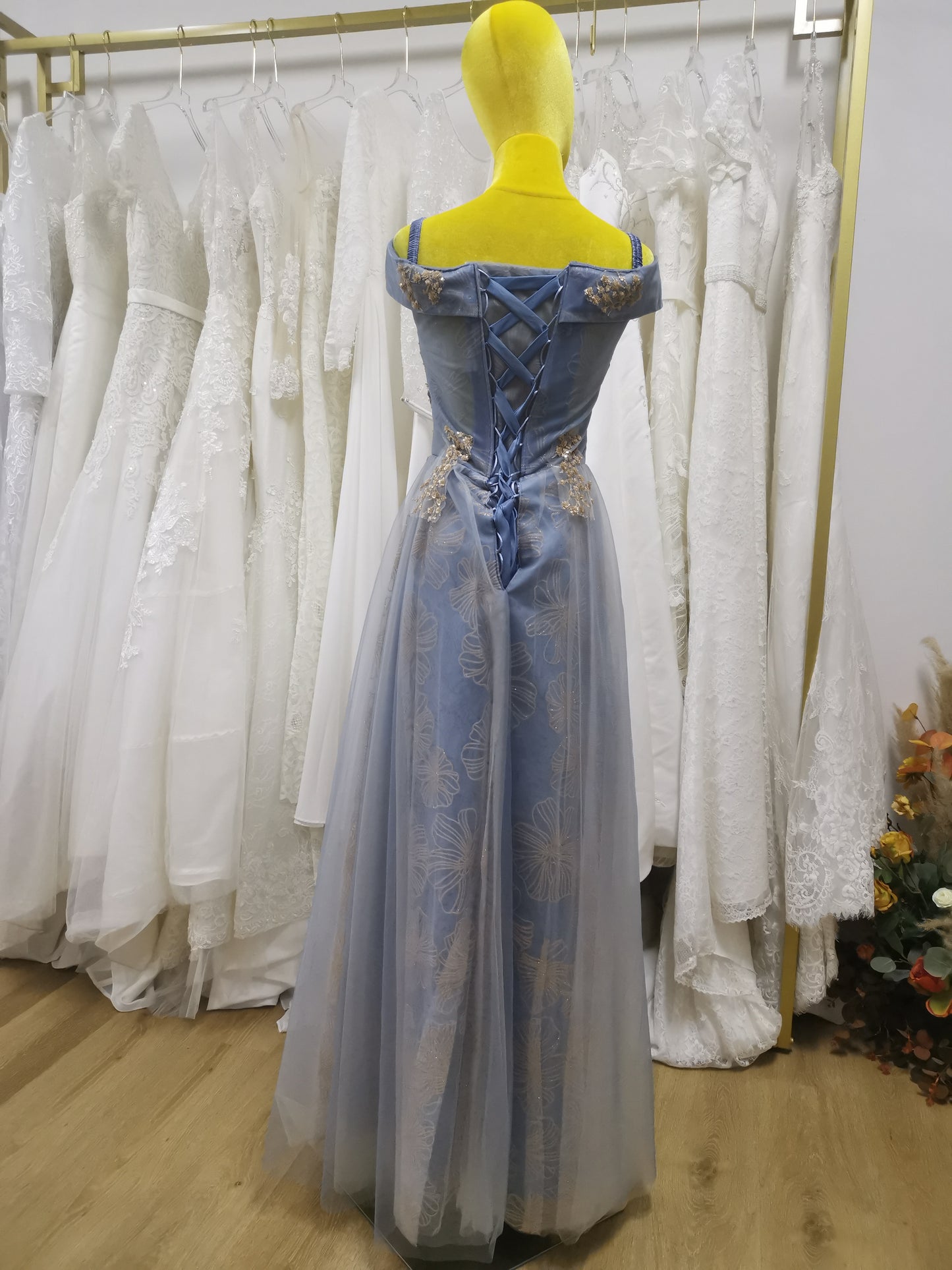 Evening gown R-0443