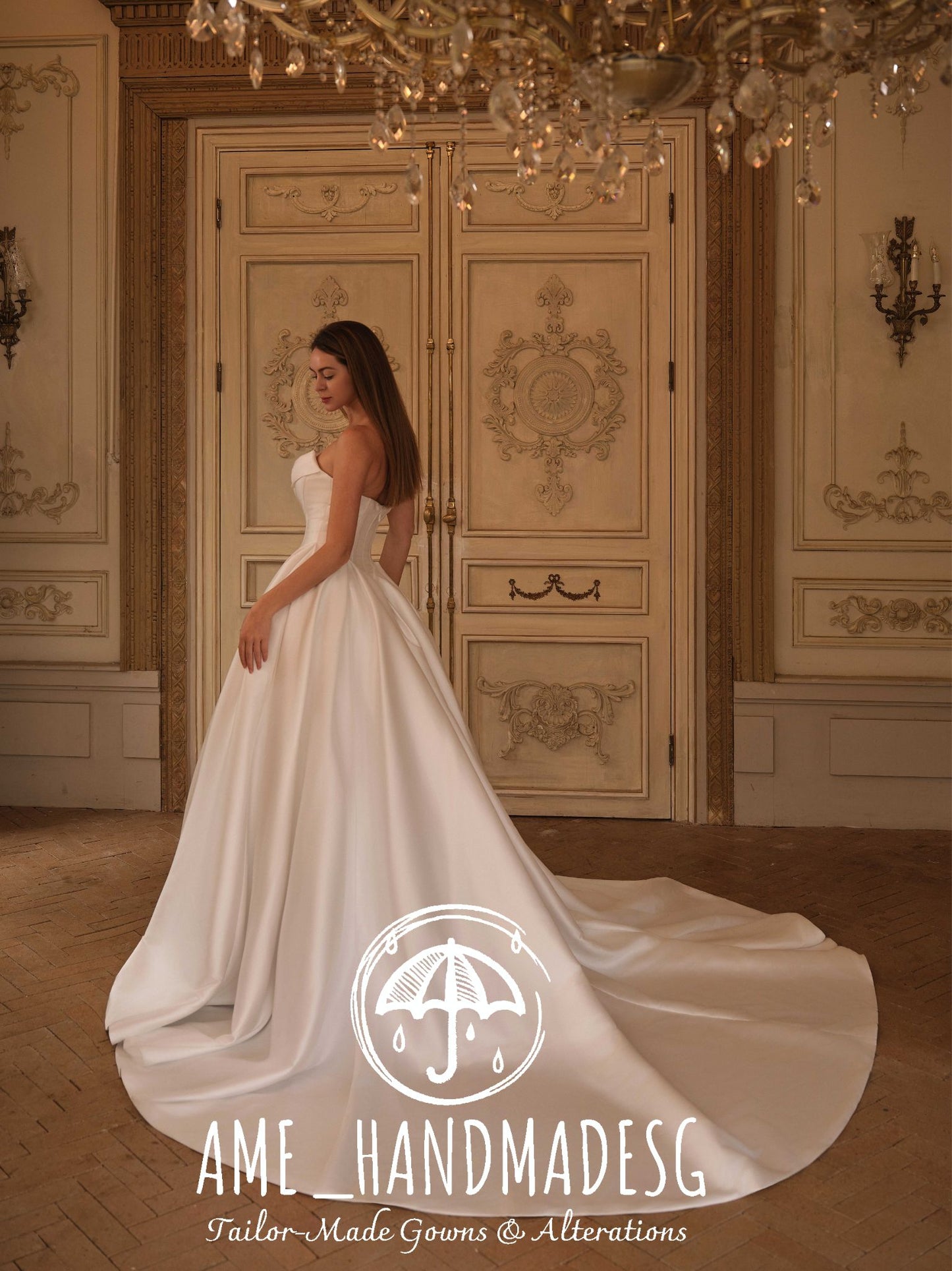 Modern Majesty: A Timeless Strapless Bridal Gown